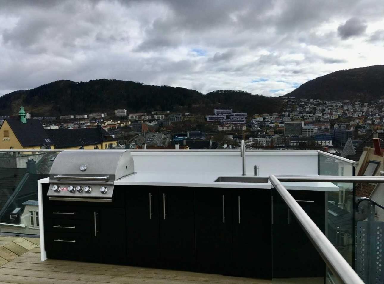 Dinbnb L Luxury Penthouse L Roof Terrace L Leilighet Bergen